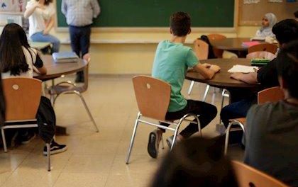 PIDE critica el «recorte brutal» de la plantilla docente en la educación pública para el curso 2020-2021