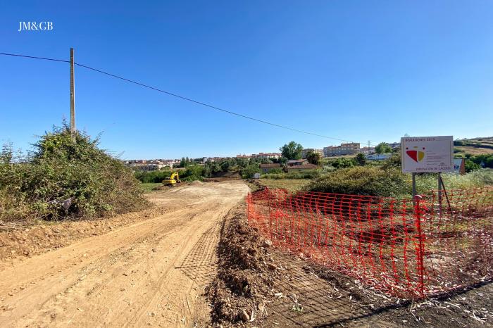 Dan comienzo los trabajos de mejora de los accesos a Coria  por las carreteras de Guijo y Montehermoso