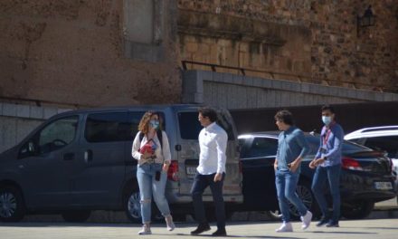 MasterChef en Cáceres: estrellas sin mascarillas, público sin protección y quejas de los hosteleros