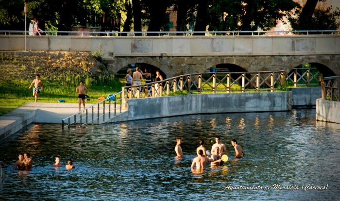 Las piscinas naturales y zonas de baño podrán abrir si garantizan tres metros cuadrados para cada bañista