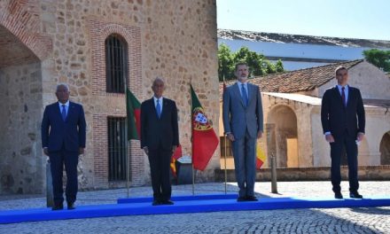 España y Portugal reabren su frontera con un acto institucional tras más de 100 días cerrada