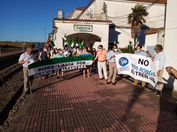El PP reivindica el paso del tren por Valencia de Alcántara en la ruta Madrid a Lisboa