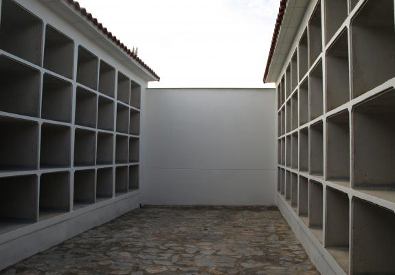 Finaliza la ampliación del cementerio de Cáceres con más de 200 nichos