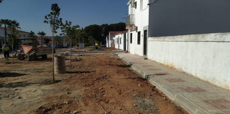 Coria realiza mejoras de pavimentación en ambas pedanías por más de 30.000 euros