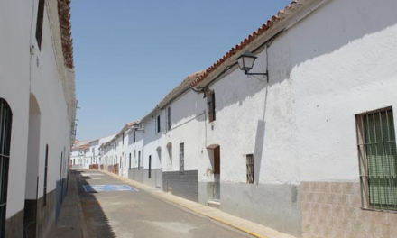 Dos personas llegadas de Ibiza a Granja de Torrehermosa dan positivo por Covid