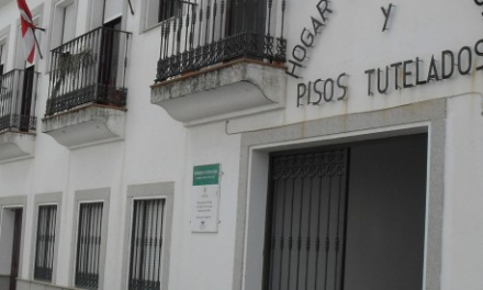 Un brote de Covid en Casar de Cáceres obliga a cerrar los pisos tutelados y la residencia de mayores