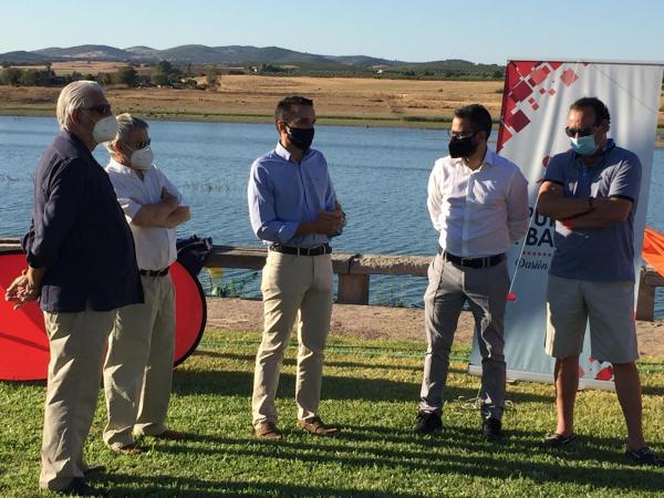 La Diputación de Badajoz impulsa la navegación de vela a través de actividades prácticas