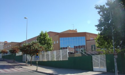 El virus obliga a cerrar las puertas de 122 aulas de colegios de Extremadura