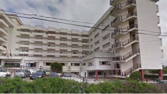 Cerca de 300 usuarios de centros residenciales de Extremadura están aislados por la Covid