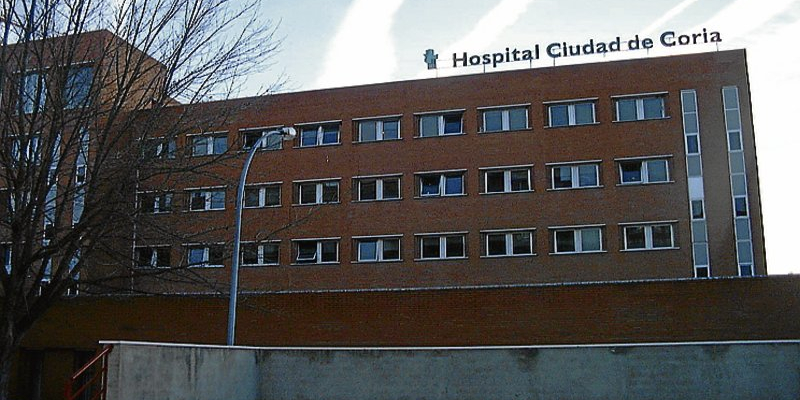 Evacuada al Hospital de Coria tras inhalar monóxido de carbono de un brasero de picón