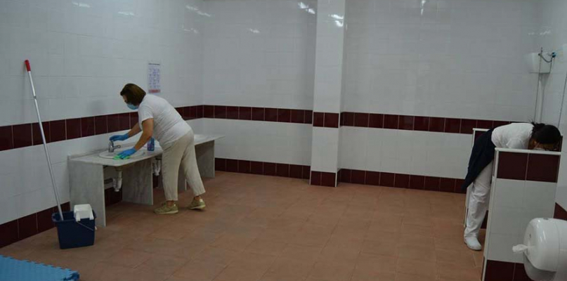 Jerez intensifica la desinfección de los centros escolares para recibir a los estudiantes