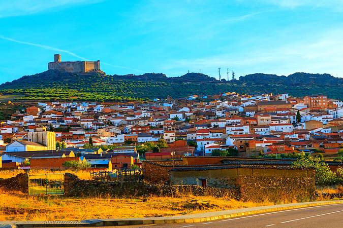 Extremadura alcanza los 176 positivos y declara un nuevo brote en Puebla de Alcocer