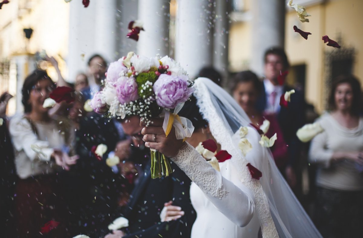 Baja el número de matrimonios rotos en Extremadura en los seis primeros meses de este año