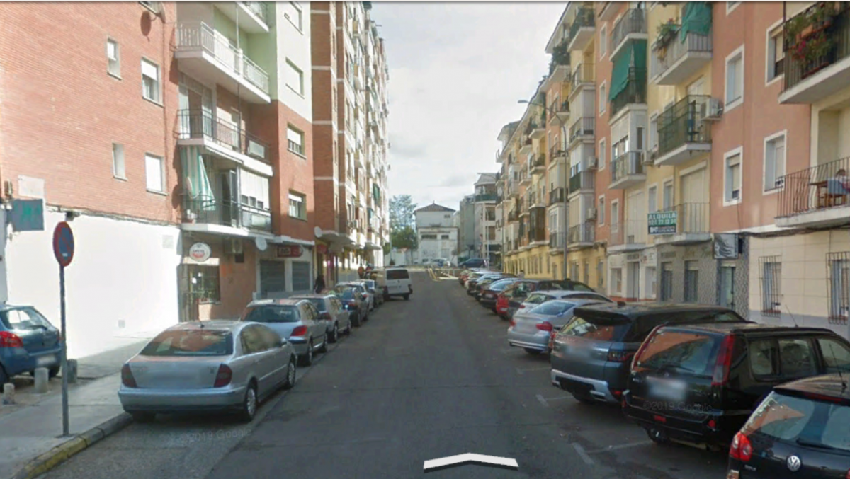 Detienen a dos hombres por robo con fuerza en un establecimiento de hostelería de Badajoz