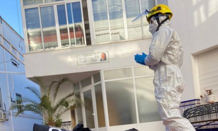 Los bomberos de Badajoz realizan más de 1.300 actuaciones relacionadas con la crisis sanitaria