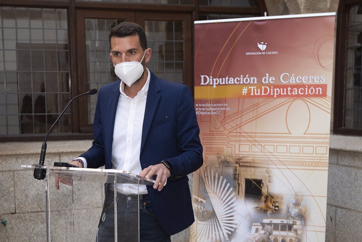 La Diputación de Cáceres destinará 400.000 euros en ayudas al sector taurino por no poder celebrar festejos