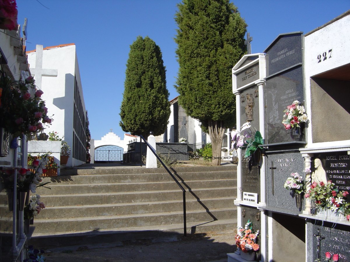 El cementerio de Plasencia se prepara para un aumento de las incineraciones