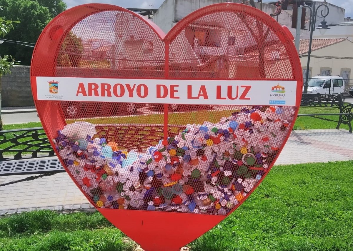 Arroyo de la Luz garantizará el fin social de los fondos obtenidos de la recogida de tapones