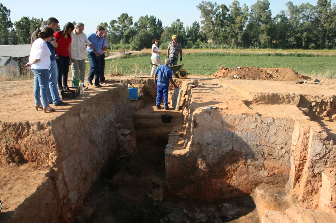 Las excavaciones e investigaciones vuelven al yacimiento Casas del Turuñuelo