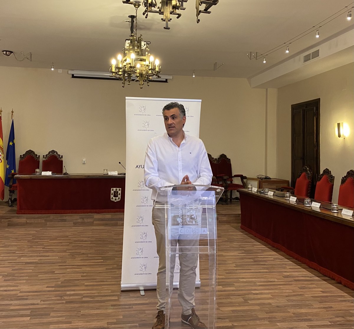 El alcalde de Coria denuncia la retirada del programa de la Junta «El ejercicio te cuida»