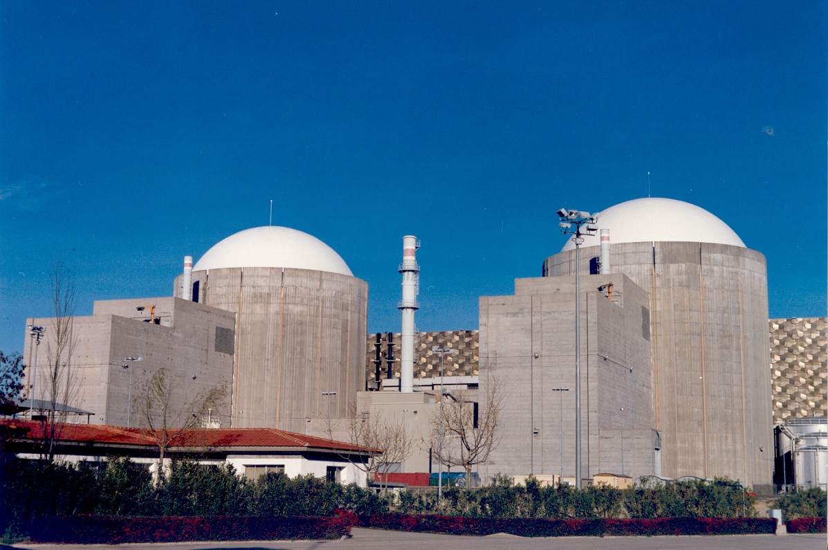 Una anomalía en la central nuclear de Almaraz produce una parada automática en una de las unidades