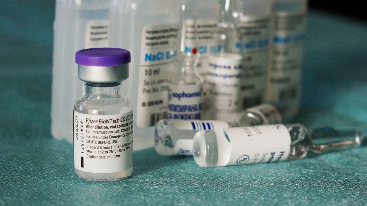 El 90 por ciento de los extremeños vacunables tiene ya al menos una dosis