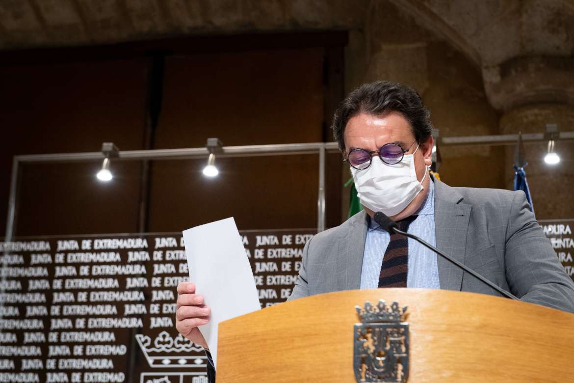 Extremadura acuerda declarar el nivel 2 de alerta sanitaria debido al descenso de la incidencia de Covid-19