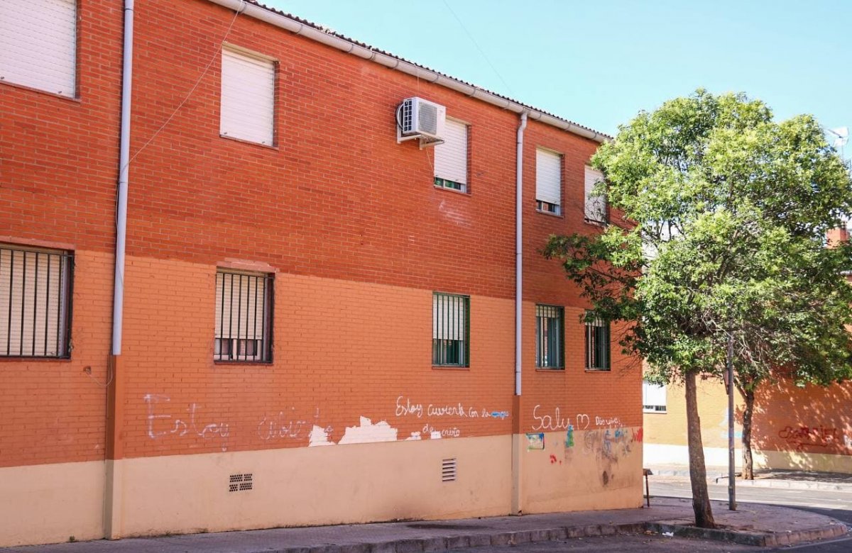 La Consejería de Vivienda rehabilitará 16 casas de promoción pública en Mérida