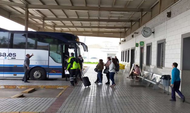 La Junta destinará más de 2 millones de euros para hacer accesibles 8 estaciones de autobuses