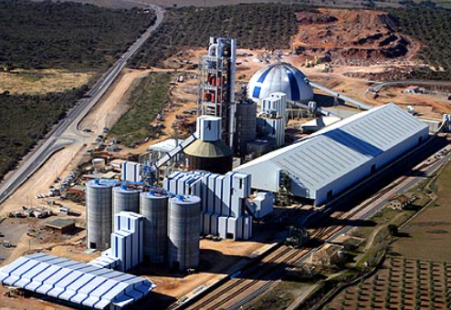 Extremadura lideró el crecimiento de producción industrial en junio (35,5 %)