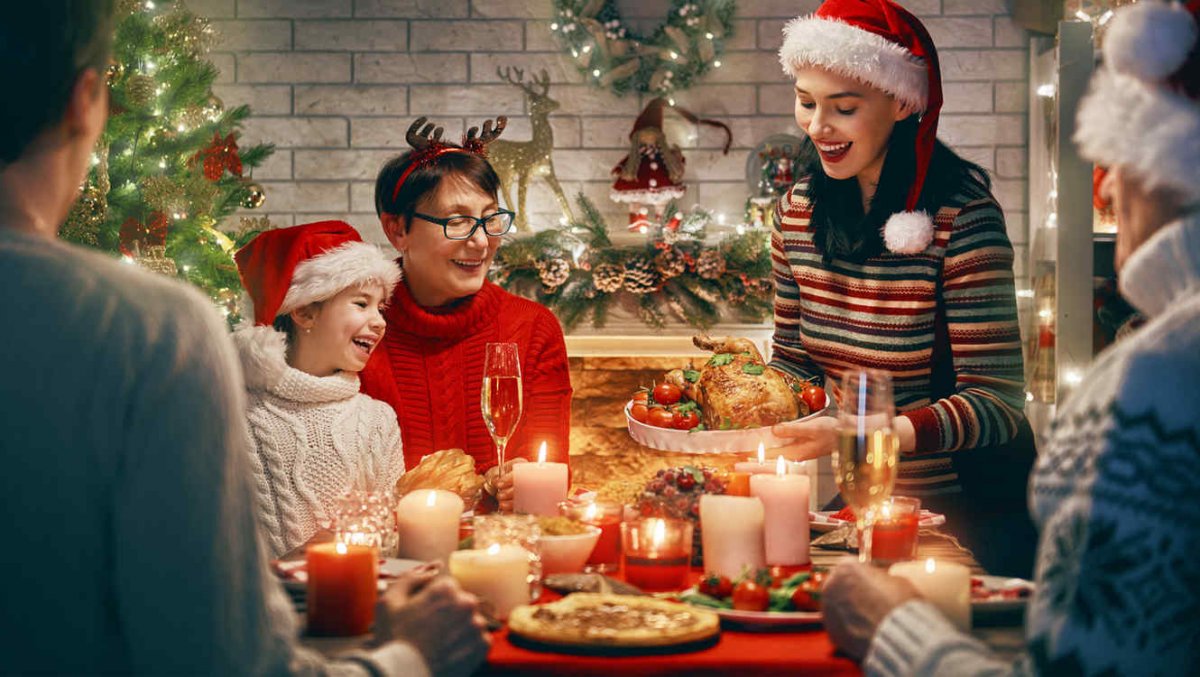 El 90% de los extremeños celebrará la Navidad en familia y un 75% también con los amigos