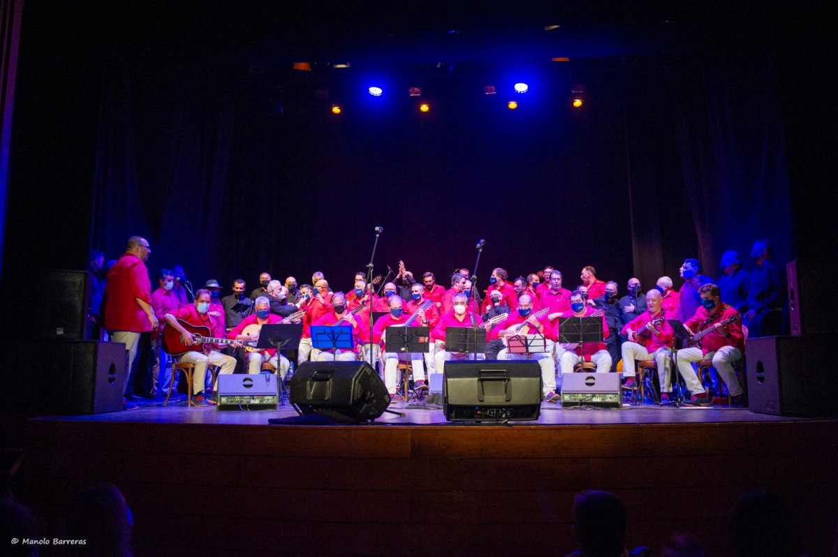 El grupo musical Furriones ofrecerá su nuevo repertorio en un concierto en Badajoz
