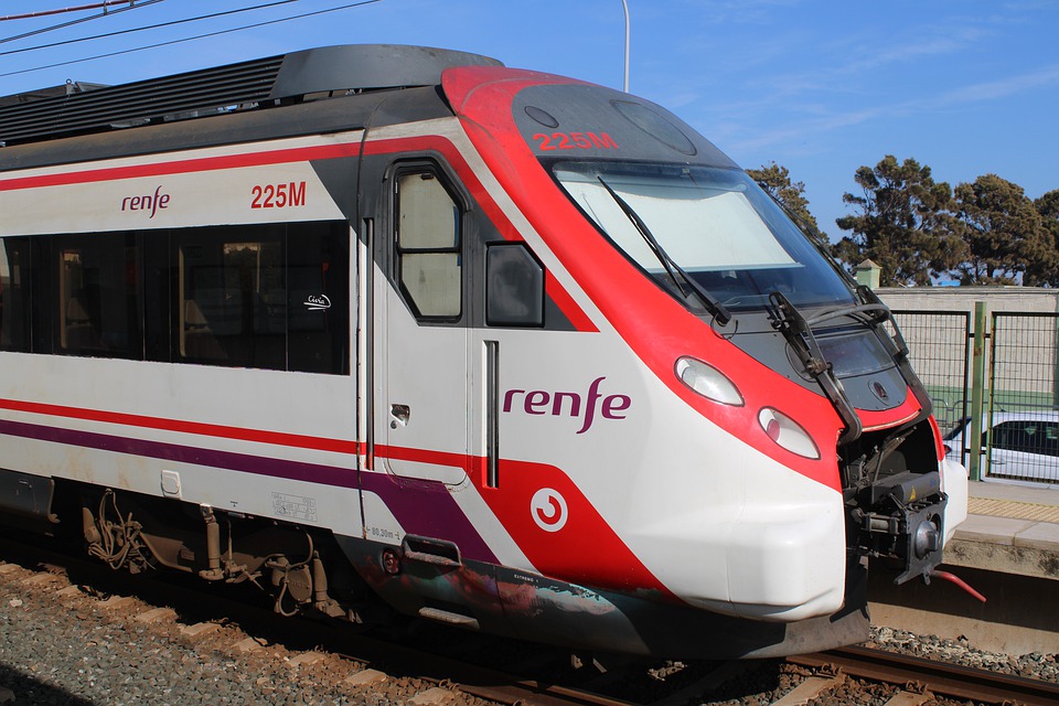 CCOO denuncia que los trenes circulan sin interventor desde hace muchos meses en Extremadura