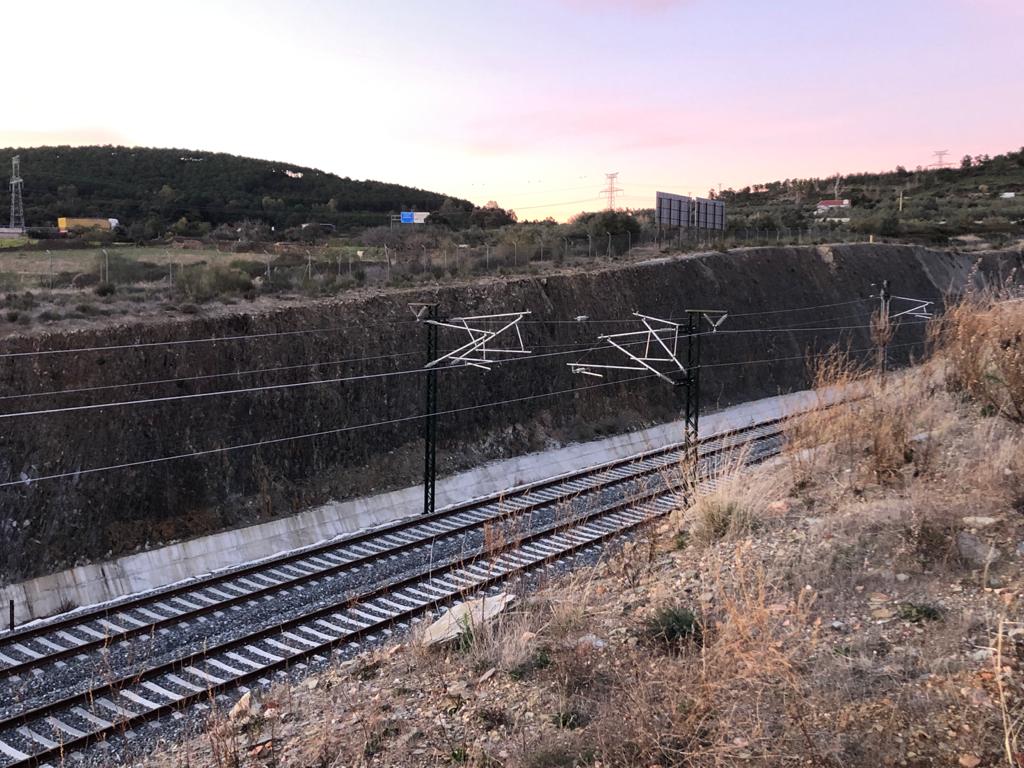 El Club Sénior de Extremadura pide reactivar la línea férrea Ruta de la Plata para integrarla en la Red Transeuropea