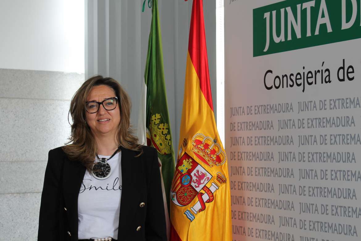 La doctora Inmaculada Romero se convierte en la nueva gerente del área de salud de Plasencia