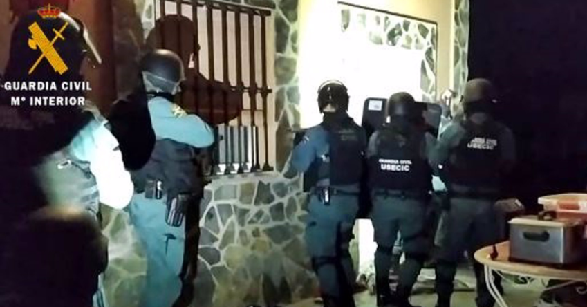 Detenidos cuatro miembros de una familia por vender droga en su parcela en Villanueva de la Serena