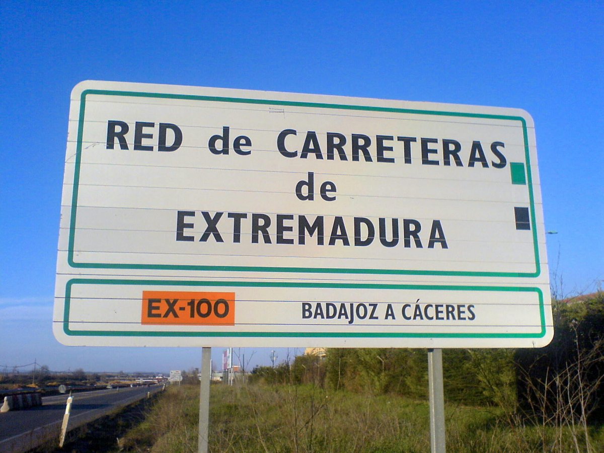 El Gobierno asegura que «próximamente» se licitará el primer tramo de la autovía entre Cáceres y Badajoz