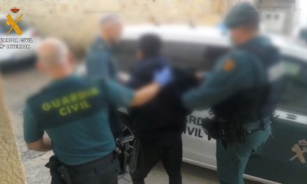 Dos hombres detenidos por robar mediante butrones en Torrecilla de los Ángeles