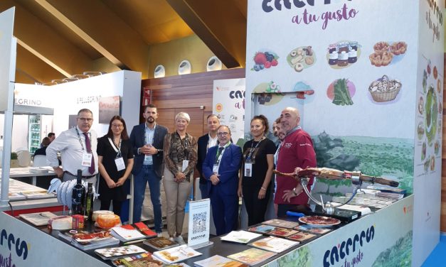 Los chefs Robin Food y Martín Berasategui también descubren la gastronomía de calidad de Cáceres