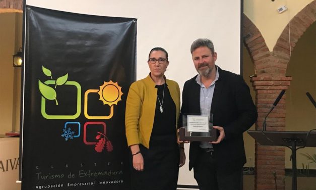 ‘Cáceres, Ciudad de Dragones’ recibe el Premio a la Innovación del Clúster de Turismo de Extremadura
