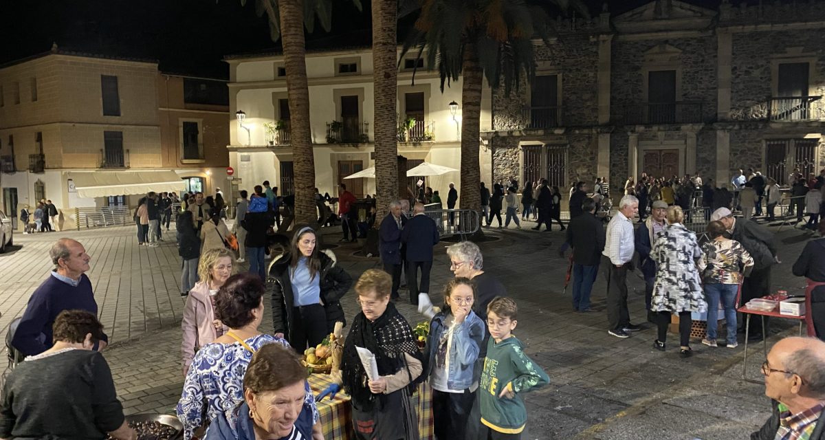 Andaluces, madrileños, vascos y castellanoleoneses visitan Coria en el puente de Los Santos