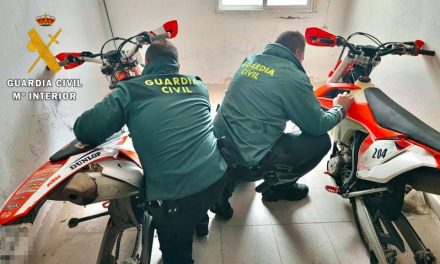 Detenido en Extremadura un ciudadano portugués que llevaba en una furgoneta 2 motos robadas en Marbella