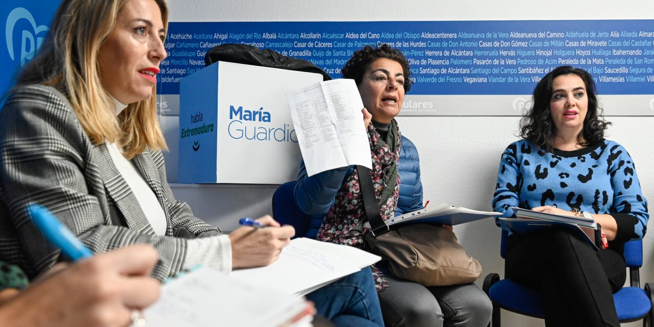 María Guardiola cree que la huelga de médicos está «absolutamente» justificada por la situación sanitaria en la región