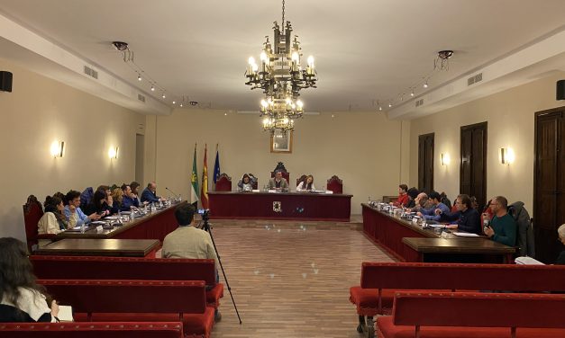 El Ayuntamiento de Coria cede el Centro de Día a la Junta de Extremadura para su apertura y gestión
