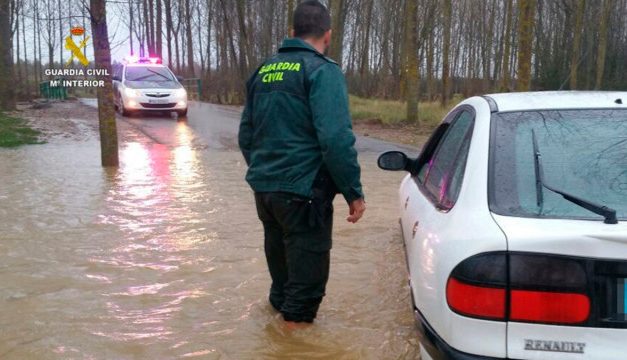 ÚLTIMA HORA: Las intensas lluvias obligan a cortar la carretera nacional que une Cáceres y Badajoz