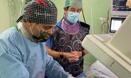 El Hospital de Don Benito-Villanueva realiza las cuatro primeras descompresiones de hernias con láser