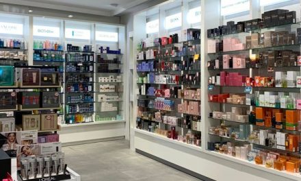 Acusan a la dependienta de una perfumería de Coria de robar más de 107.300 euros
