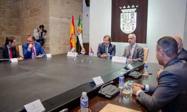 Cinco empresas se repartirán más de 250 millones de euros para ejecutar sus proyectos en Extremadura