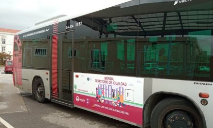 El abono del autobús urbano ya es gratuito y la medida estará activa hasta el 30 de junio en Mérida