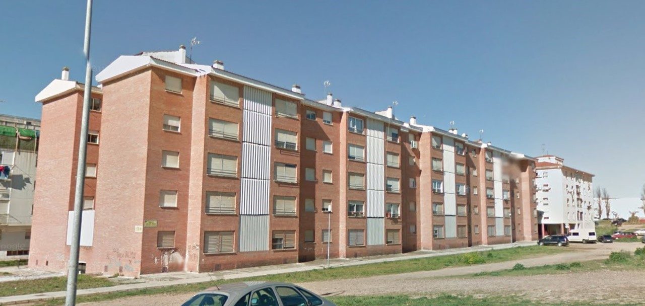 A licitación la rehabilitación energética de 40 viviendas en la barriada de Suerte de Saavedra de Badajoz